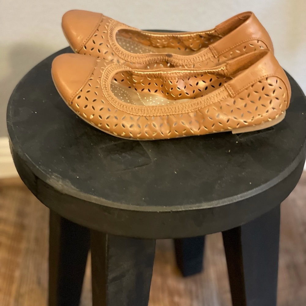 Ballet style flats